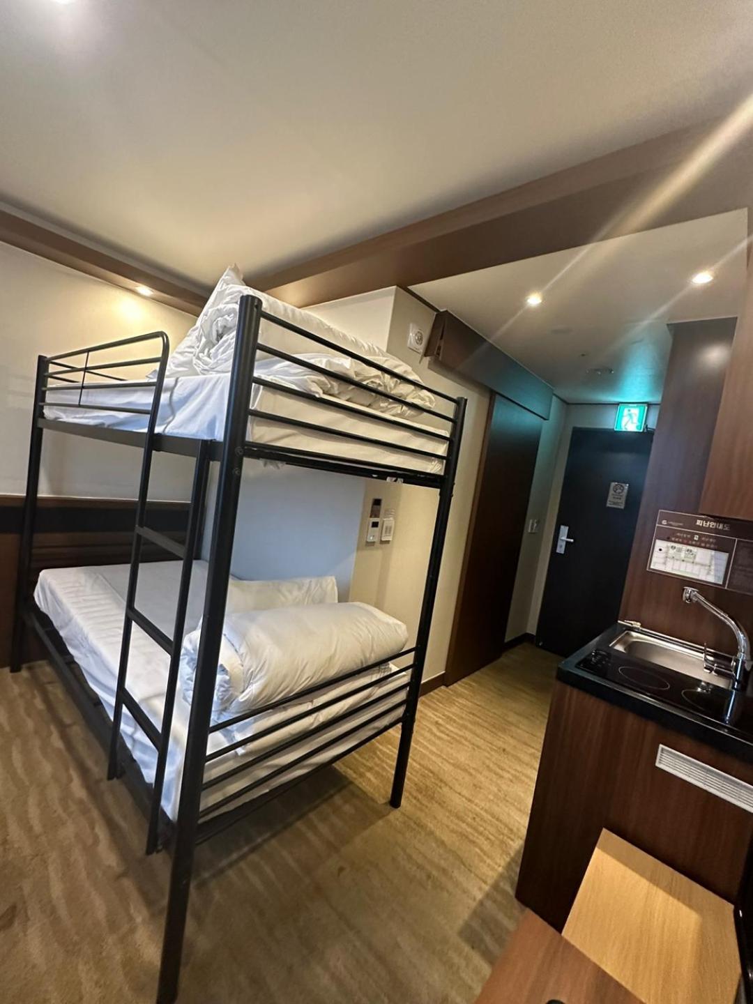 Gold Coast Hotel Incheon Esterno foto